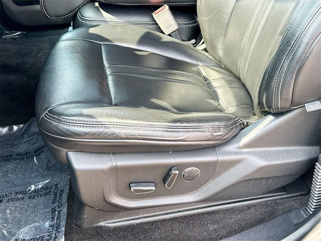 used 2017 Ford F-150 car, priced at $18,999