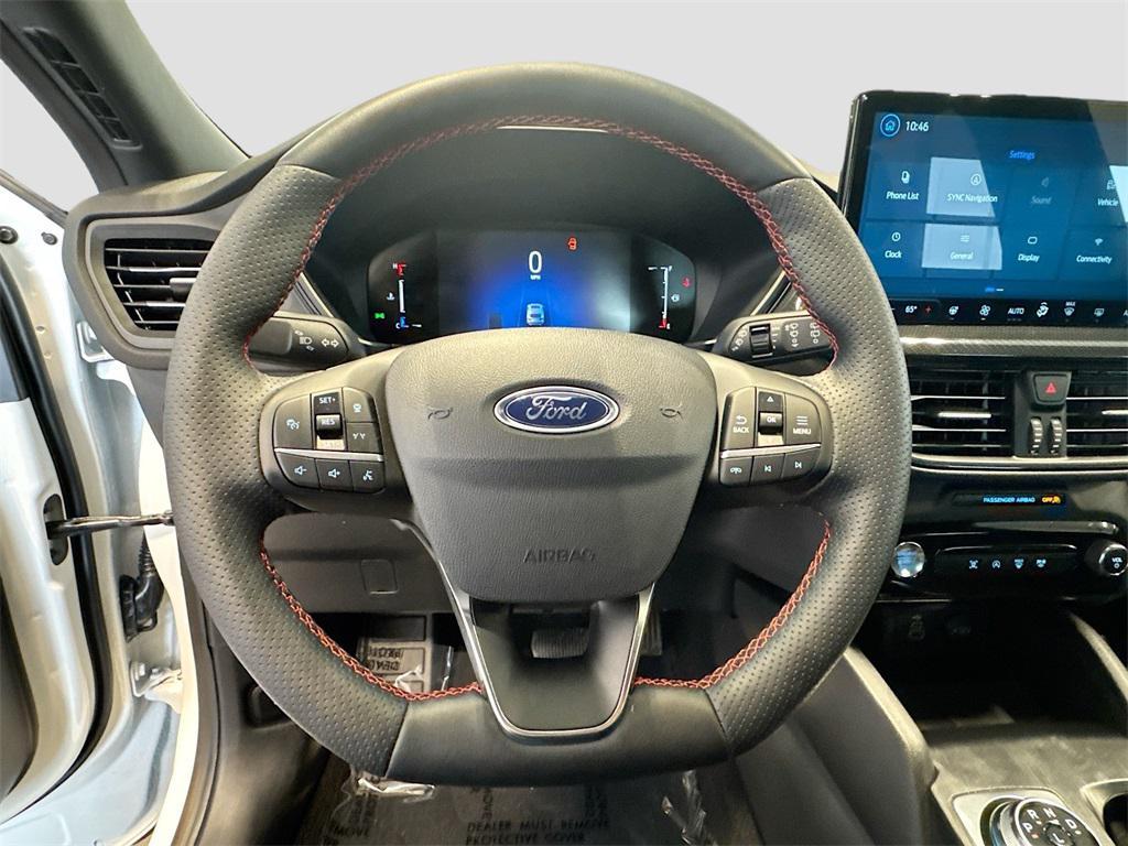 used 2025 Ford Escape car, priced at $27,999