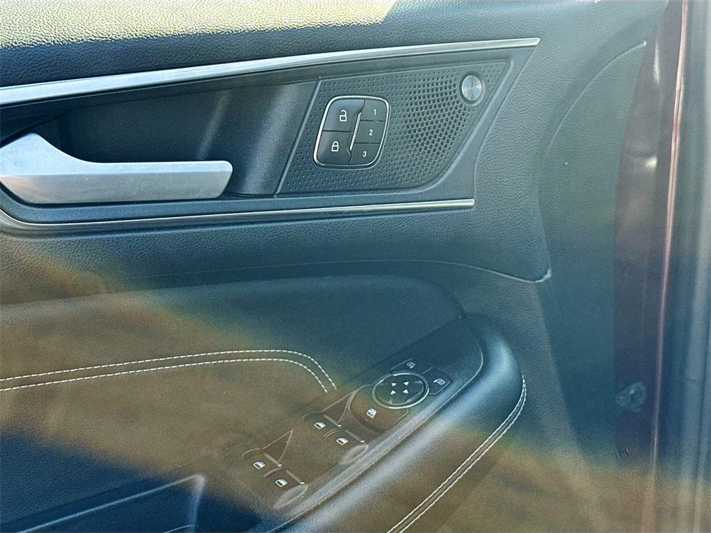 used 2022 Ford Edge car, priced at $22,494