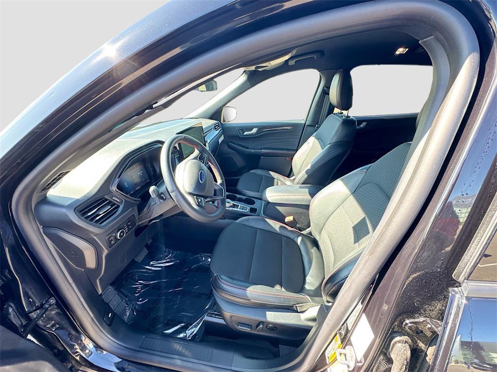 used 2025 Ford Escape car, priced at $29,499