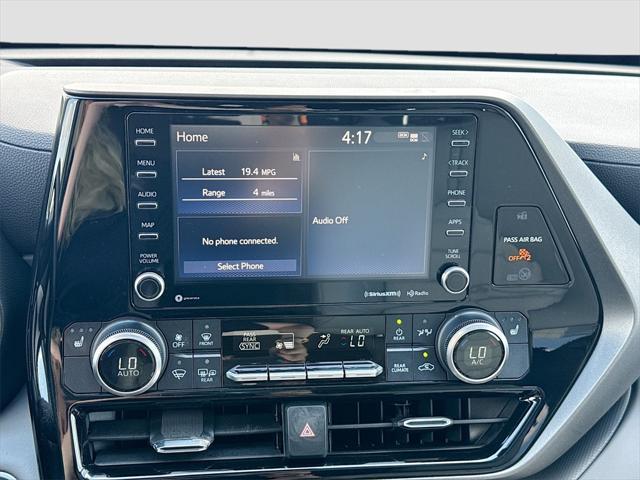 used 2021 Toyota Highlander car, priced at $37,875