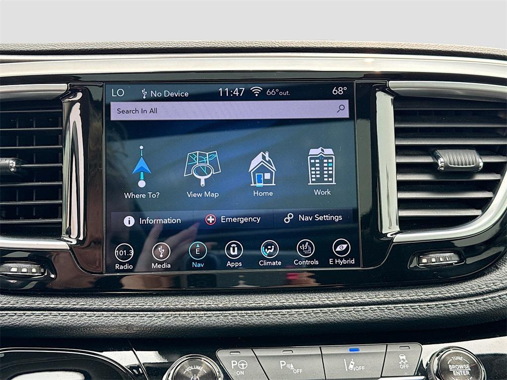 used 2018 Chrysler Pacifica Hybrid car, priced at $20,000
