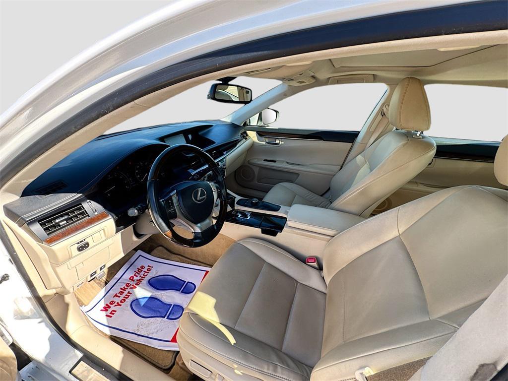 used 2013 Lexus ES 350 car, priced at $10,989
