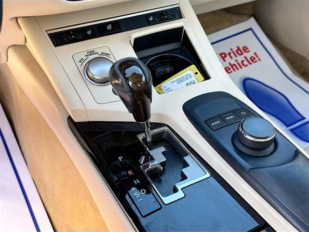 used 2013 Lexus ES 350 car, priced at $10,989