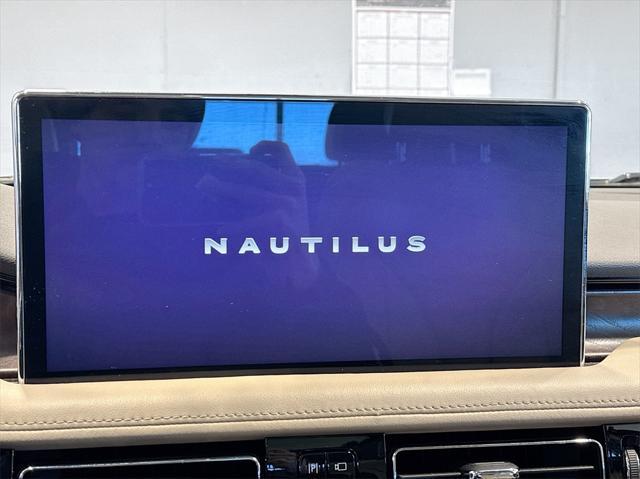 used 2022 Lincoln Nautilus car, priced at $35,607