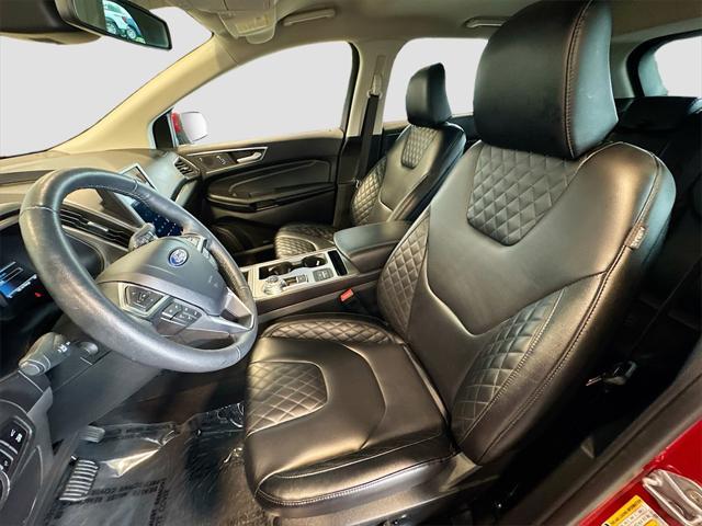 used 2024 Ford Edge car, priced at $29,999