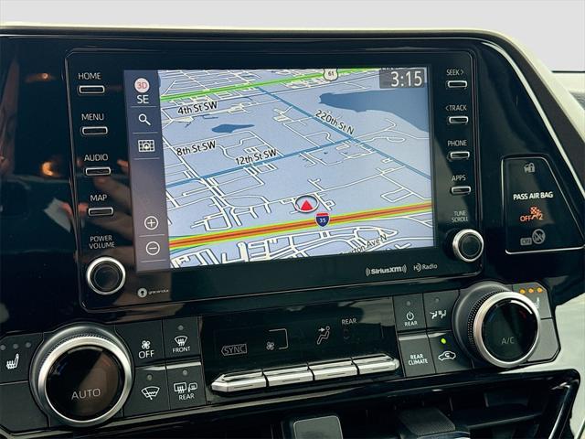used 2021 Toyota Highlander car, priced at $34,586