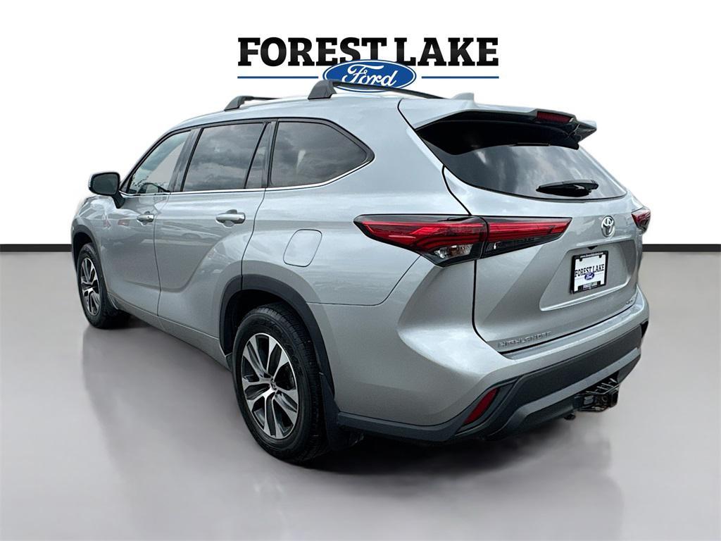 used 2021 Toyota Highlander car, priced at $29,997