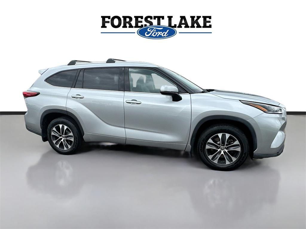used 2021 Toyota Highlander car, priced at $29,997