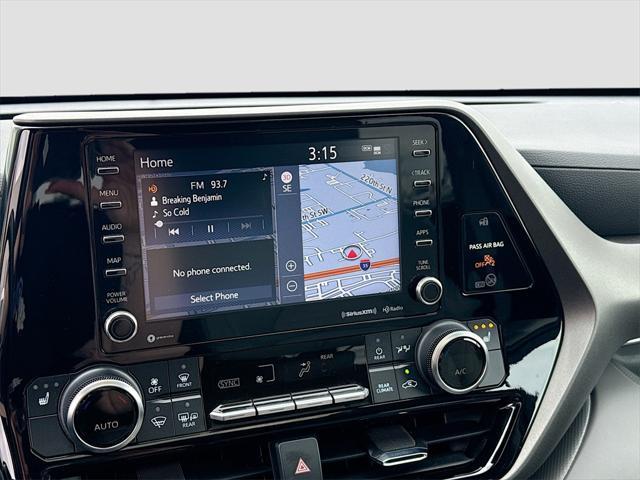 used 2021 Toyota Highlander car, priced at $34,586