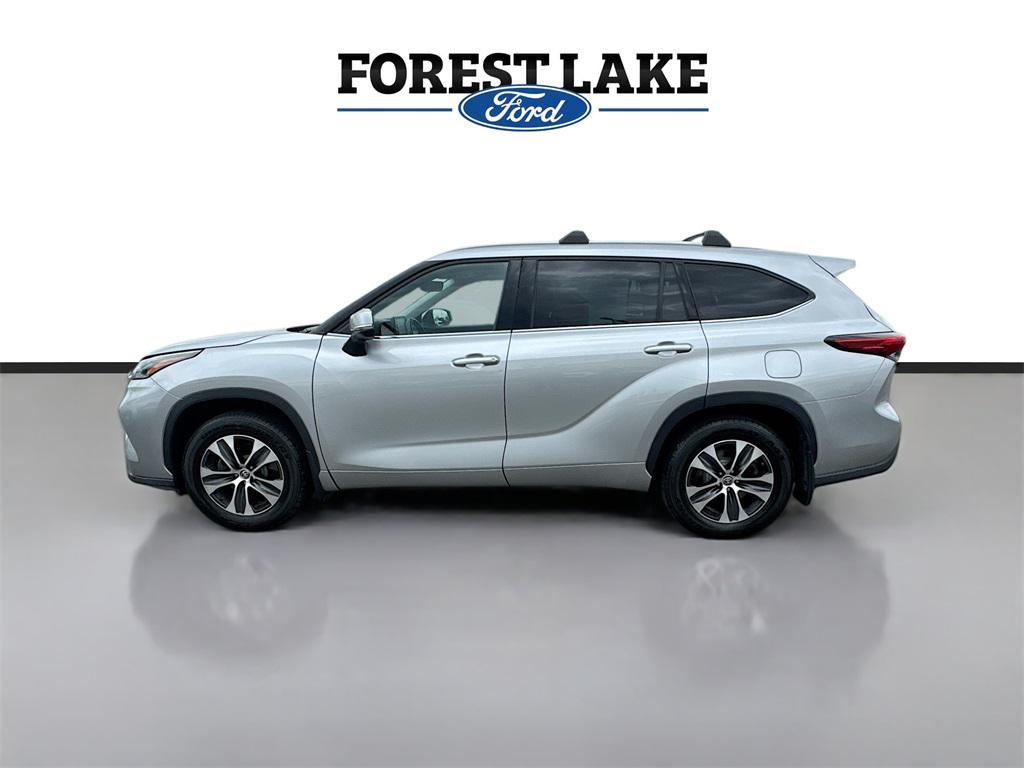 used 2021 Toyota Highlander car, priced at $29,997