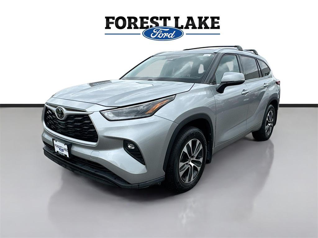 used 2021 Toyota Highlander car, priced at $29,997