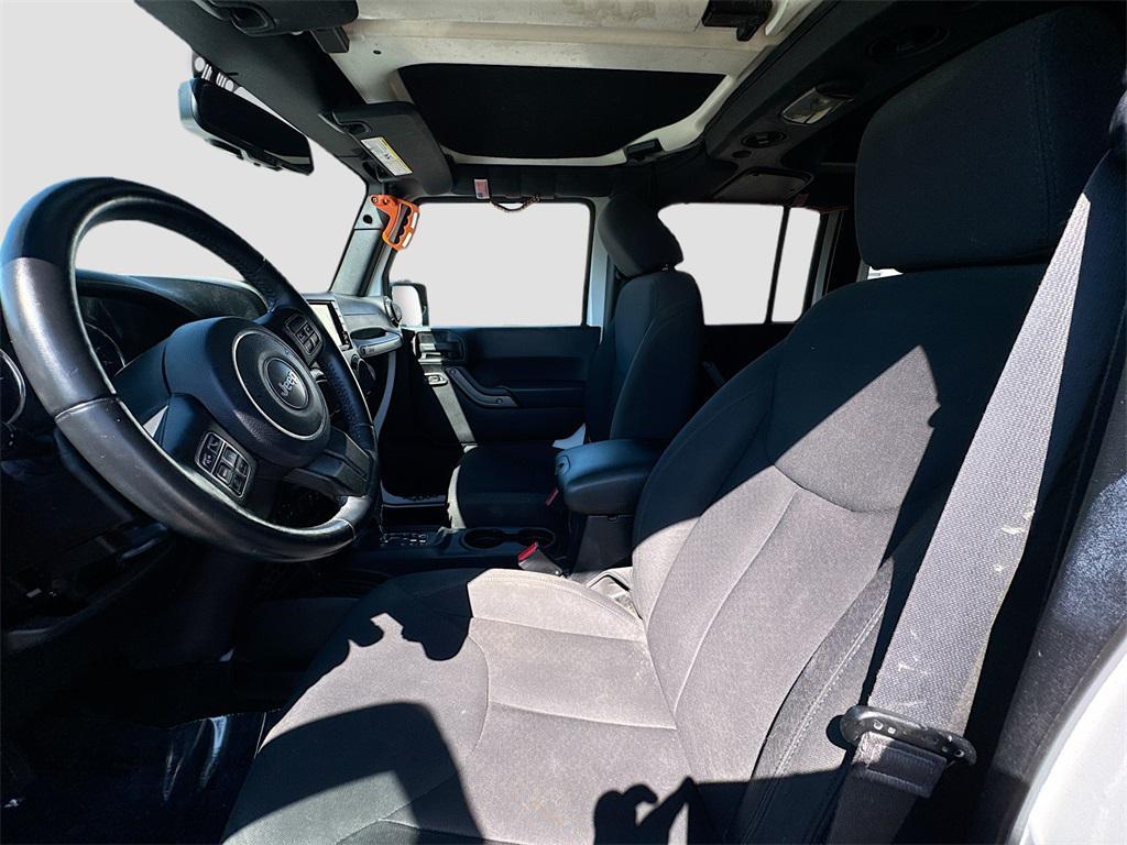 used 2015 Jeep Wrangler Unlimited car, priced at $15,899