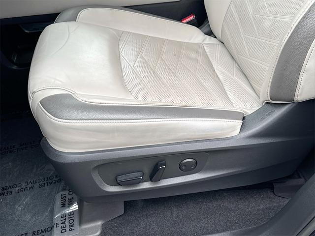 used 2022 Nissan Pathfinder car, priced at $35,389