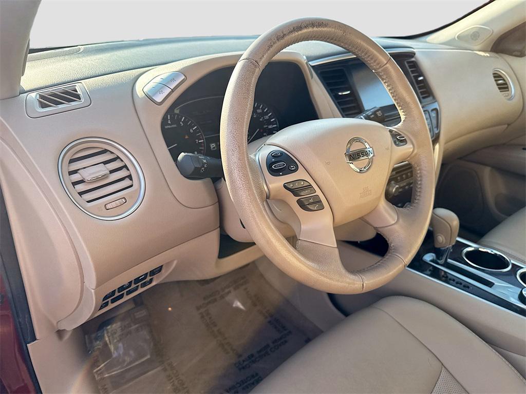used 2015 Nissan Pathfinder car, priced at $11,399