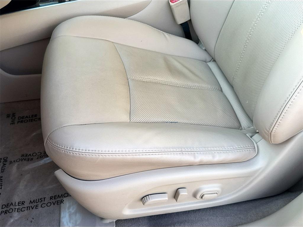 used 2015 Nissan Pathfinder car, priced at $11,399