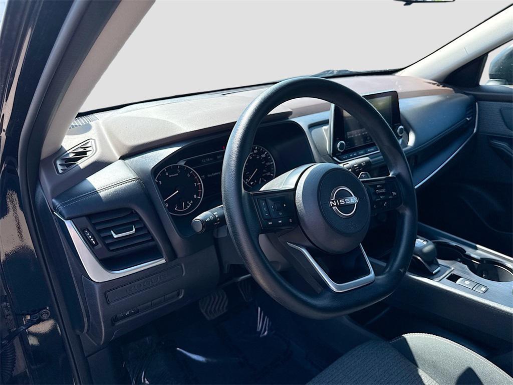 used 2022 Nissan Rogue car, priced at $18,999