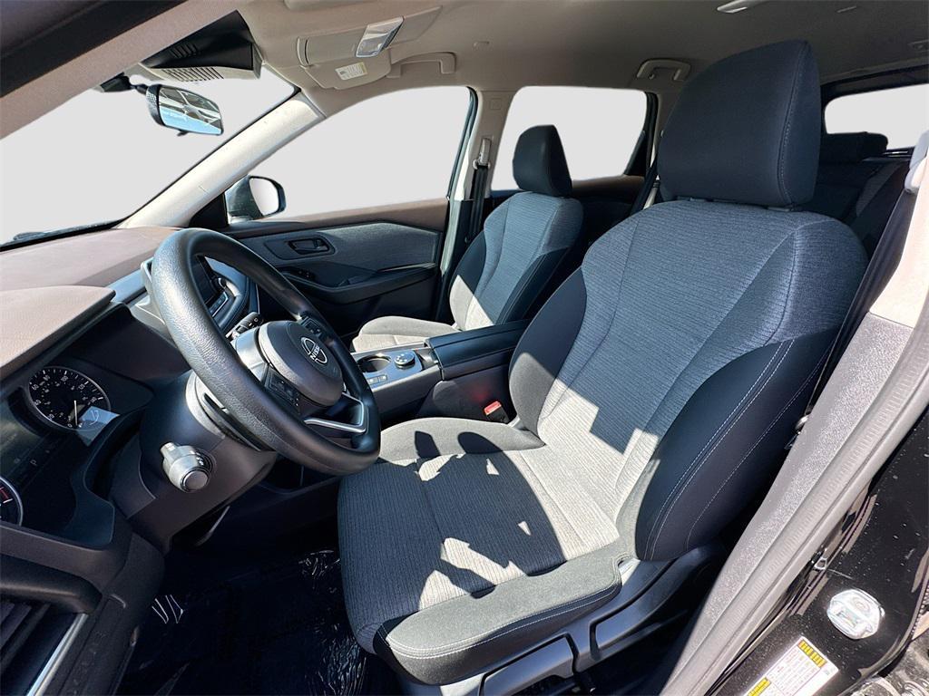 used 2022 Nissan Rogue car, priced at $18,999