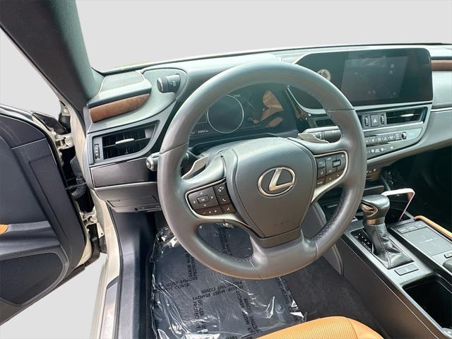used 2022 Lexus ES 350 car, priced at $34,999