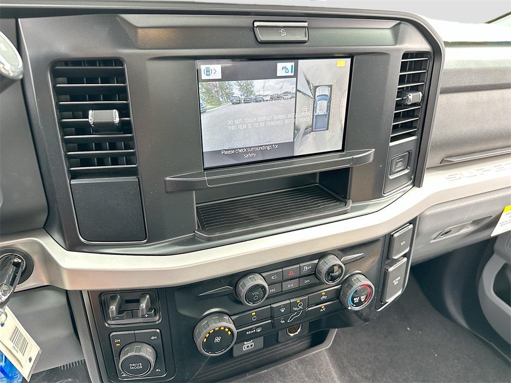 new 2025 Ford F-250 car, priced at $54,336
