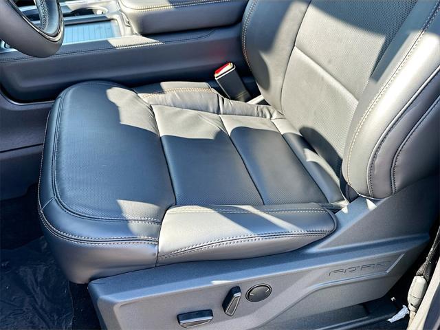 new 2025 Ford Expedition car, priced at $82,275