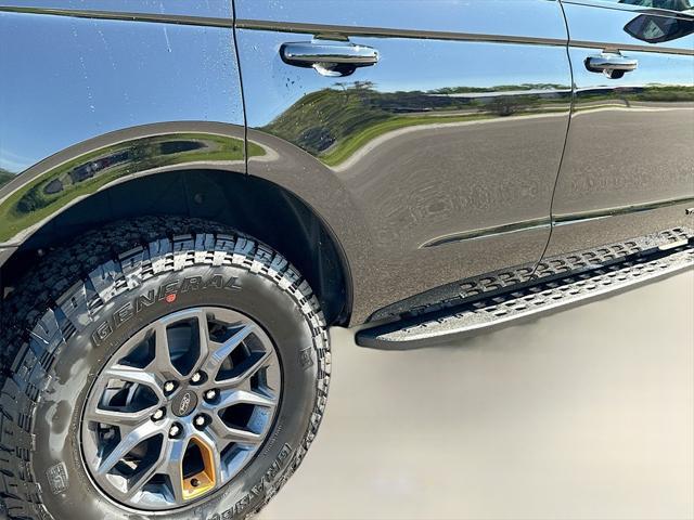 new 2025 Ford Expedition car, priced at $82,275