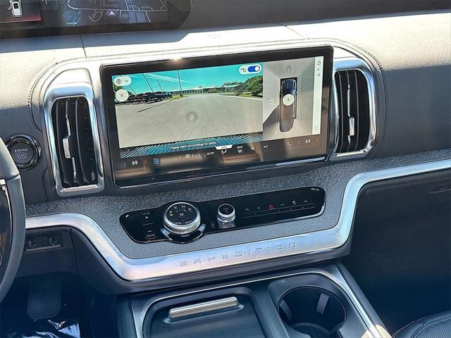 new 2025 Ford Expedition car, priced at $82,275