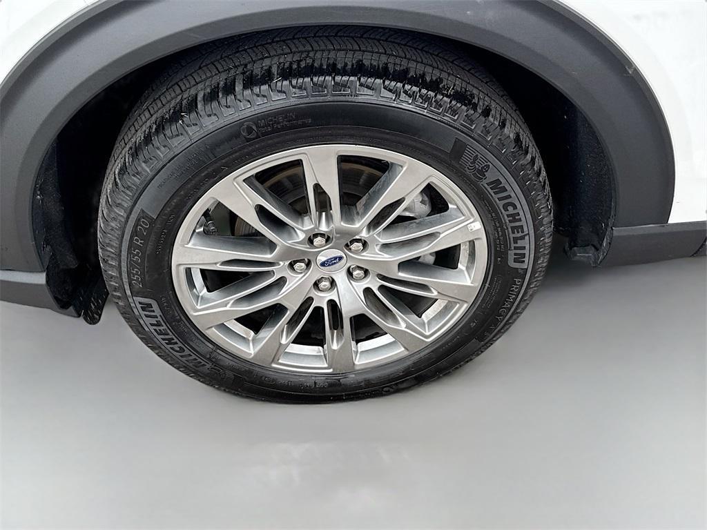 used 2025 Ford Explorer car, priced at $40,999