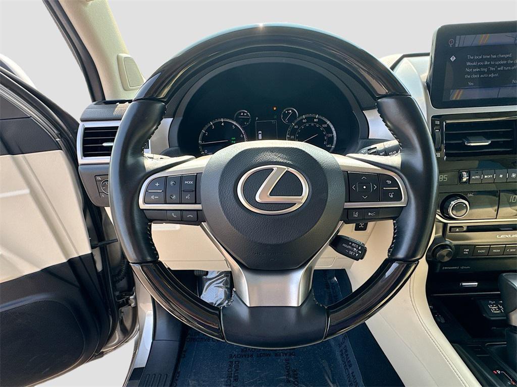 used 2022 Lexus GX 460 car, priced at $54,999