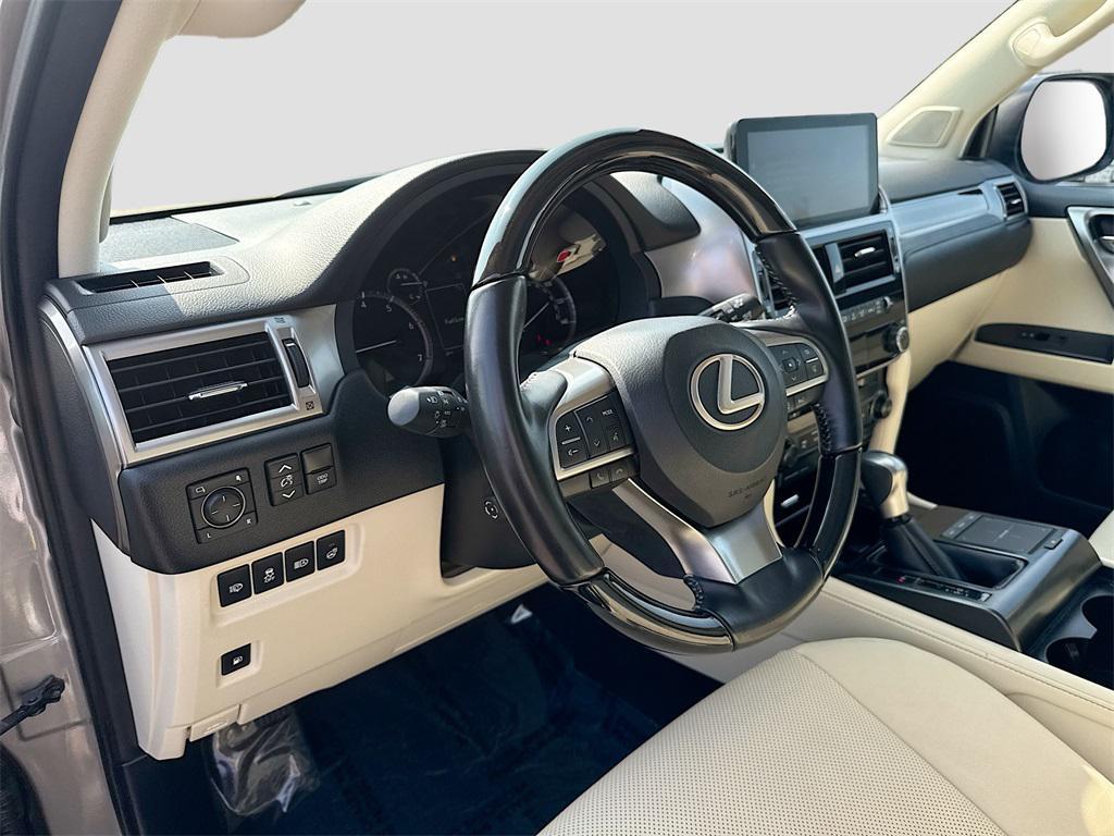 used 2022 Lexus GX 460 car, priced at $54,999