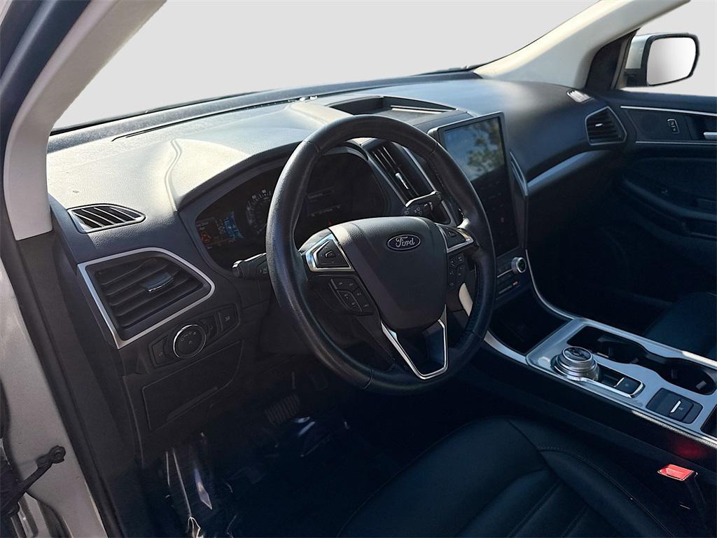 used 2024 Ford Edge car, priced at $23,999