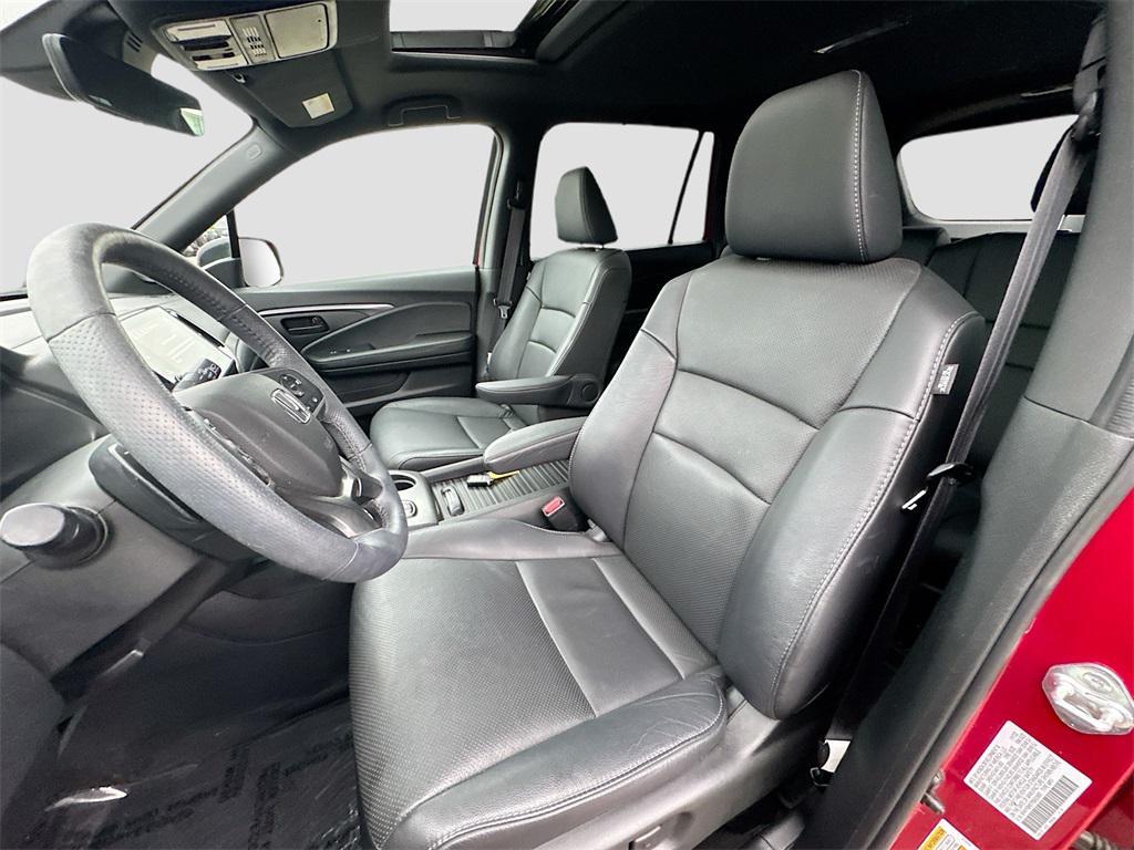 used 2023 Honda Passport car, priced at $31,989
