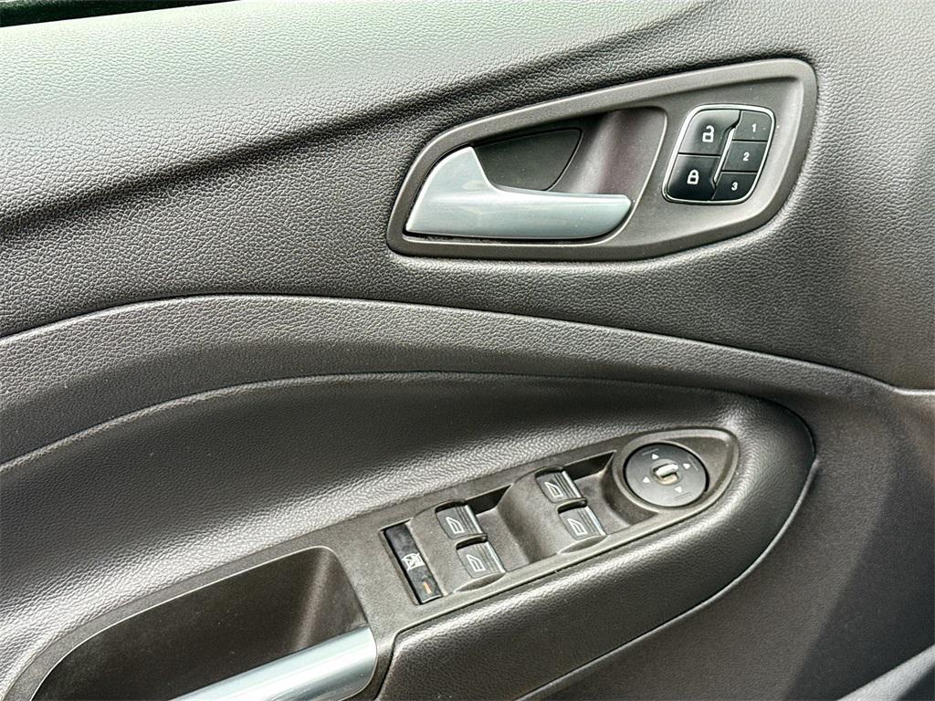 used 2014 Ford Escape car, priced at $10,899
