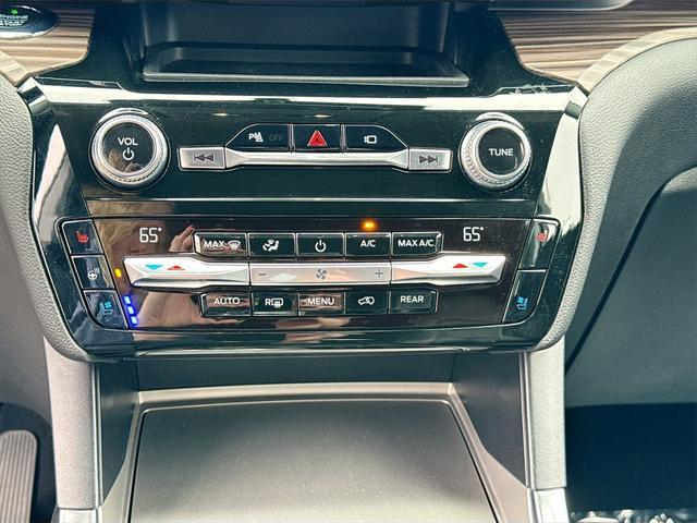 used 2021 Ford Explorer car, priced at $31,999