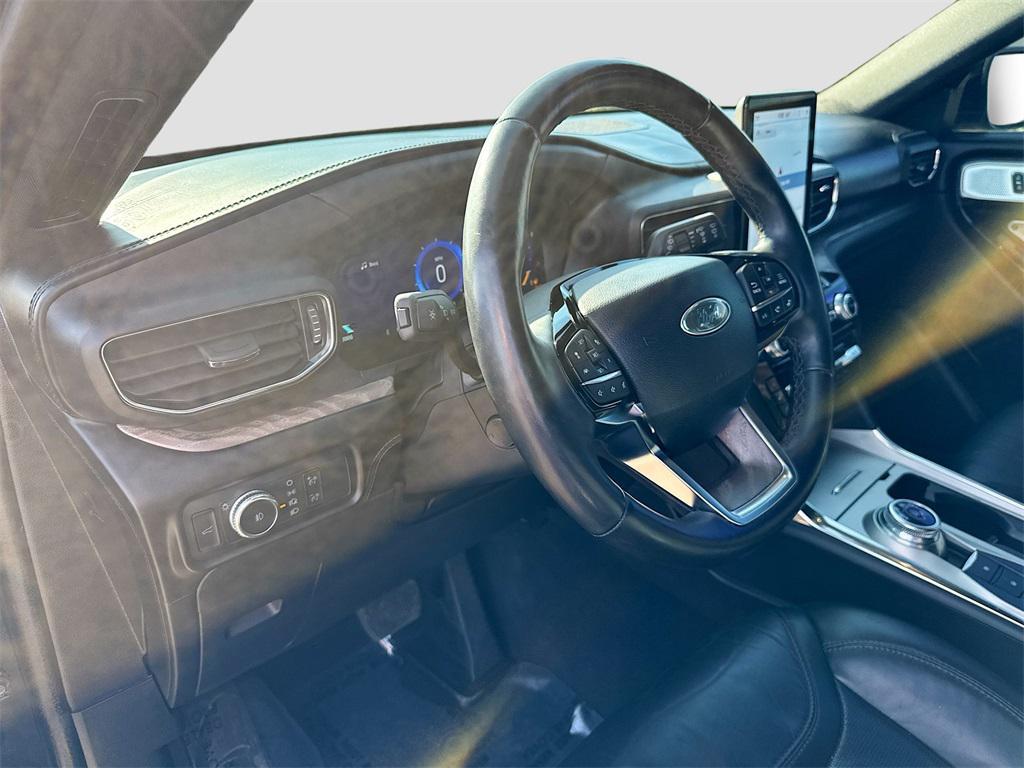 used 2022 Ford Explorer car, priced at $35,989