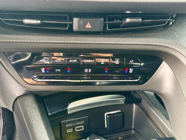 used 2021 Buick Envision car, priced at $25,901