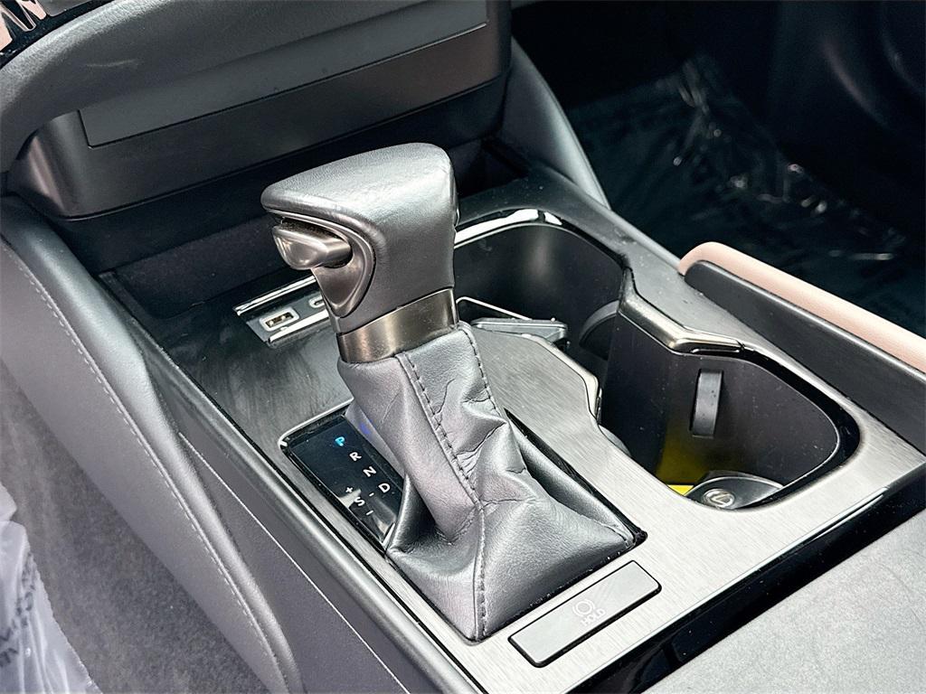 used 2023 Lexus ES 350 car, priced at $38,987