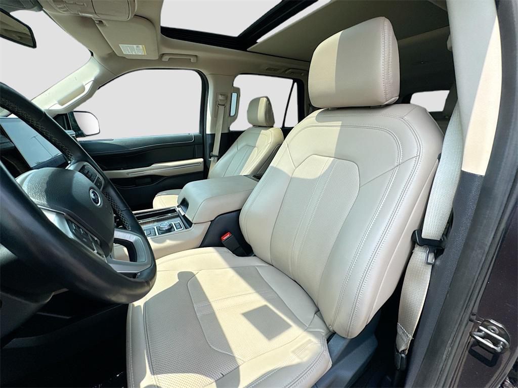 used 2024 Ford Expedition Max car, priced at $55,999