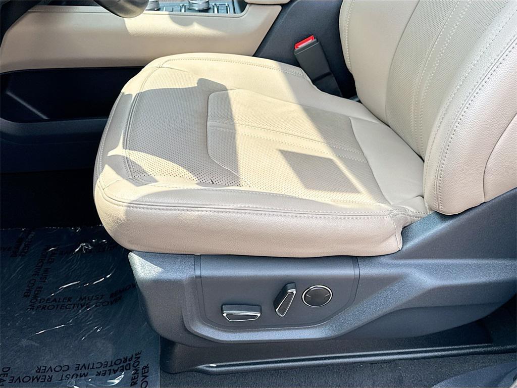 used 2024 Ford Expedition Max car, priced at $55,999