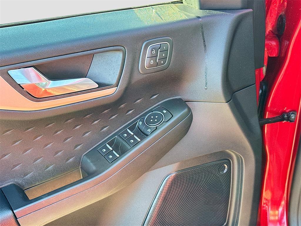used 2020 Ford Escape car, priced at $16,499