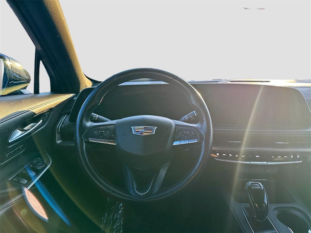 used 2024 Cadillac XT4 car, priced at $31,999