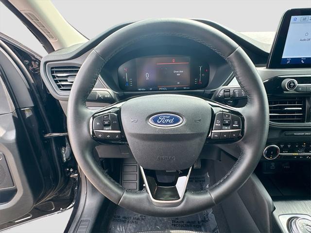 used 2023 Ford Escape car, priced at $25,999