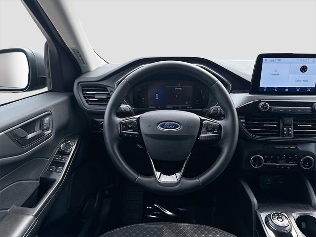 used 2023 Ford Escape car, priced at $25,999