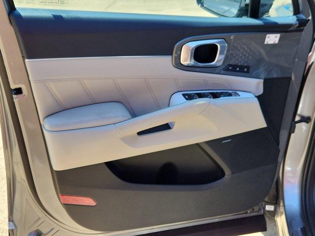 new 2023 Kia Sorento Plug-In Hybrid car, priced at $51,950