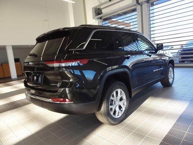 new 2024 Jeep Grand Cherokee car, priced at $54,885