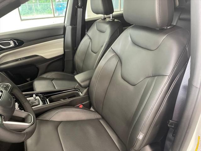 new 2025 Jeep Compass car, priced at $28,250
