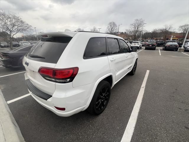 used 2018 Jeep Grand Cherokee car, priced at $18,371