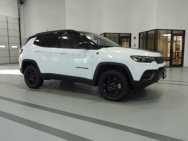 new 2024 Jeep Compass car, priced at $42,274