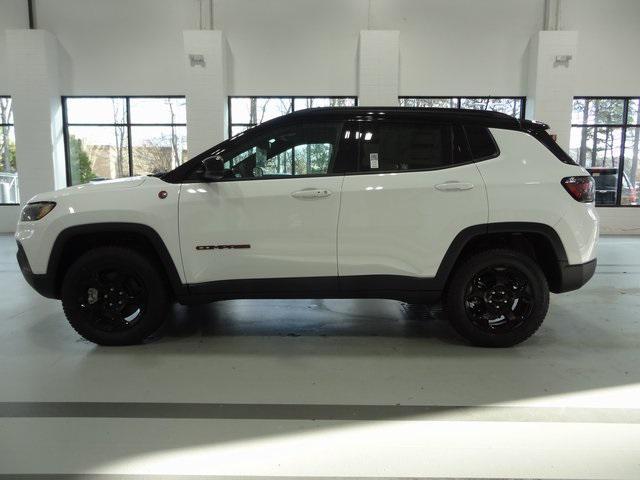 new 2024 Jeep Compass car, priced at $42,274