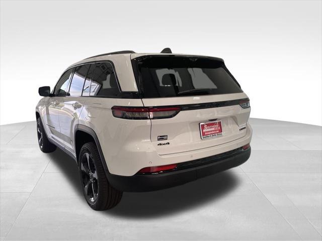 new 2025 Jeep Grand Cherokee car, priced at $43,500